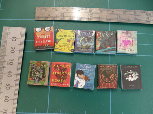 10 Small Books - SM1