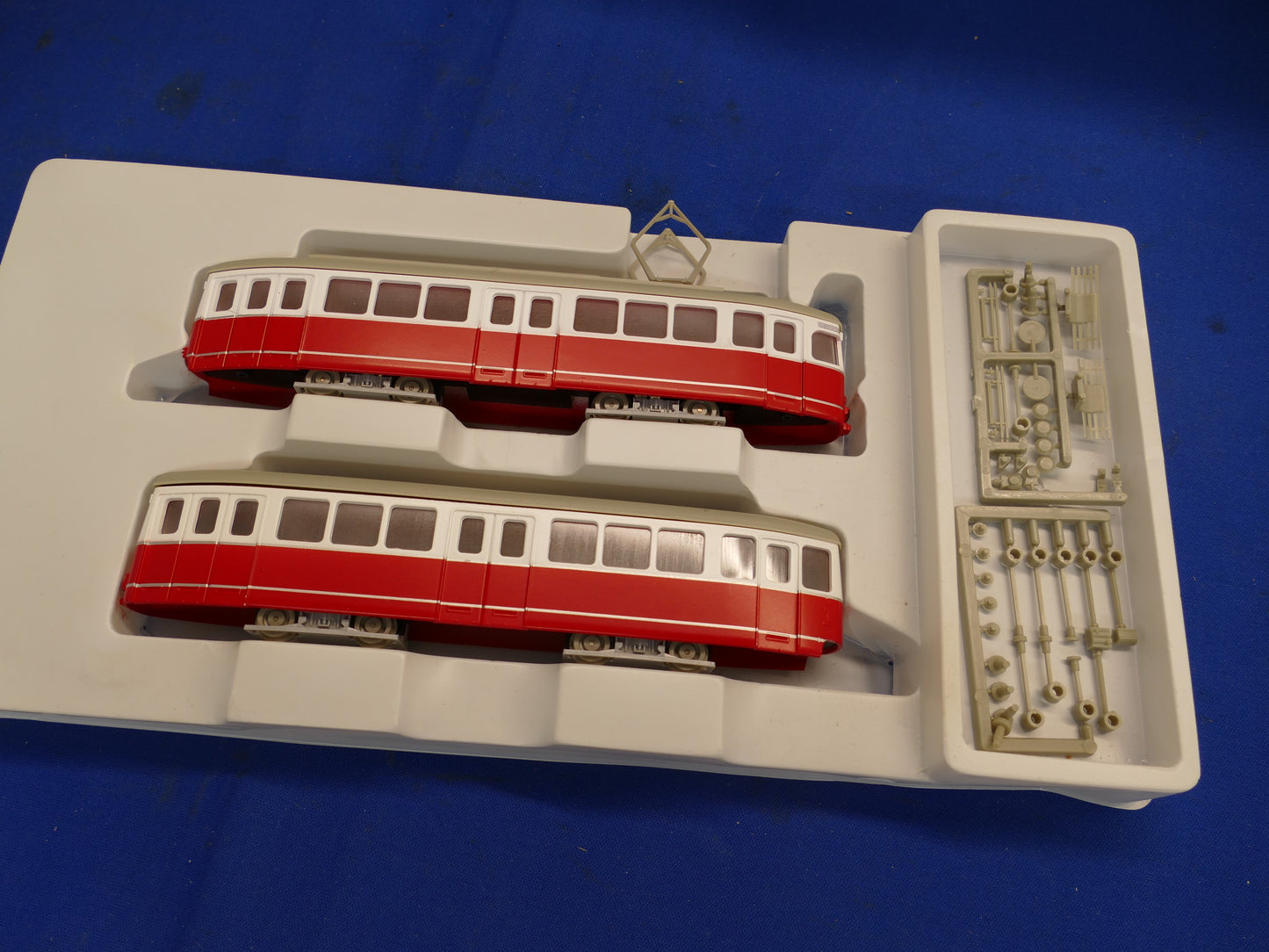 Baugrosse OO/HO Unpowered Tram (used)