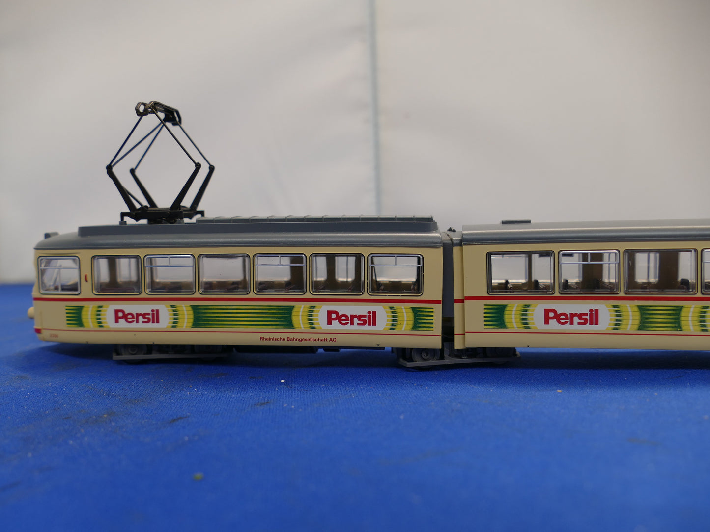 Roco OO/HO - 43183 "Persil" Tram (used)