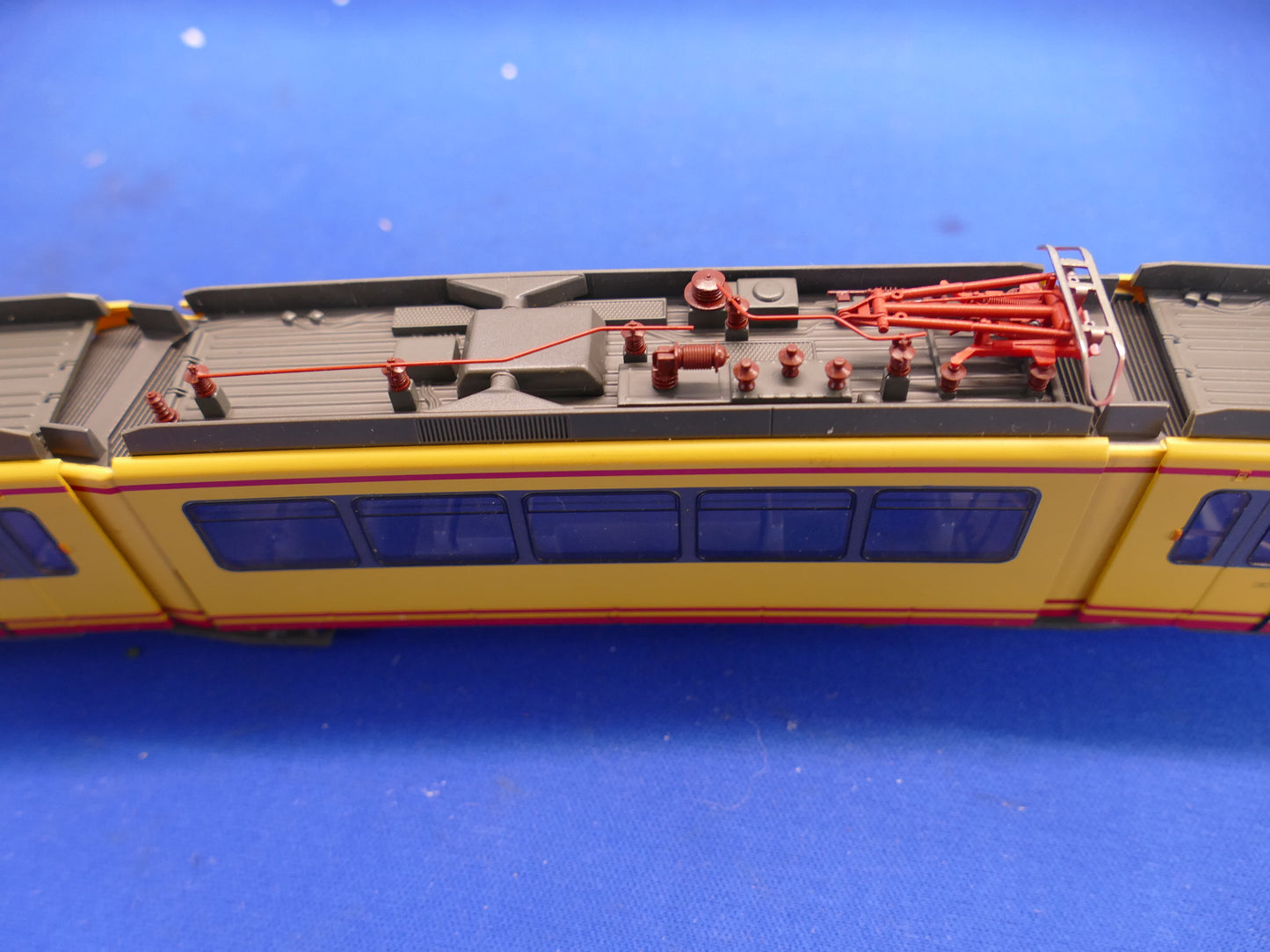 Roco OO/HO - 63470 "Karlesruhe" Tram (used)