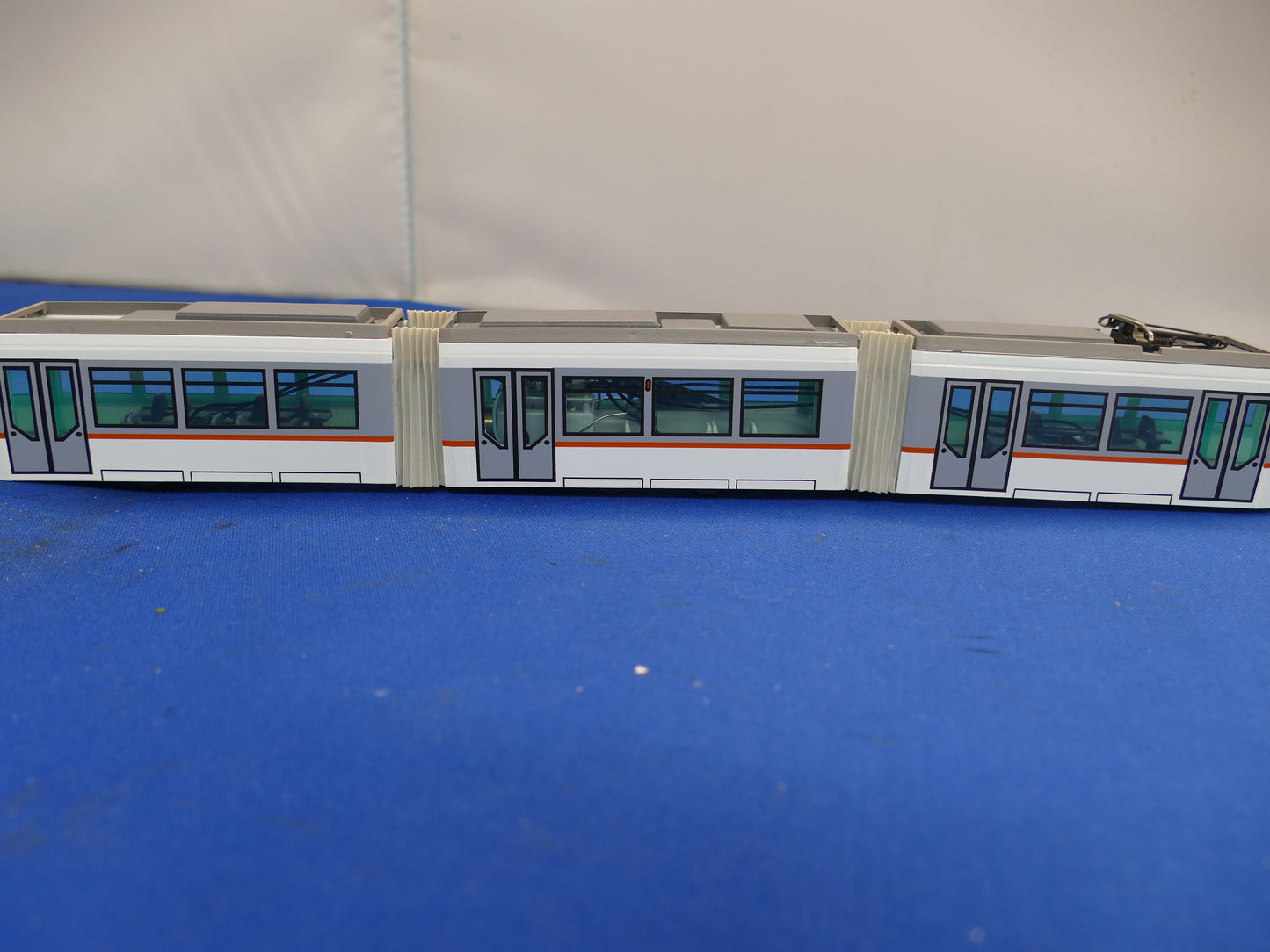 AEG OO/HO 3 Car Tram (used)