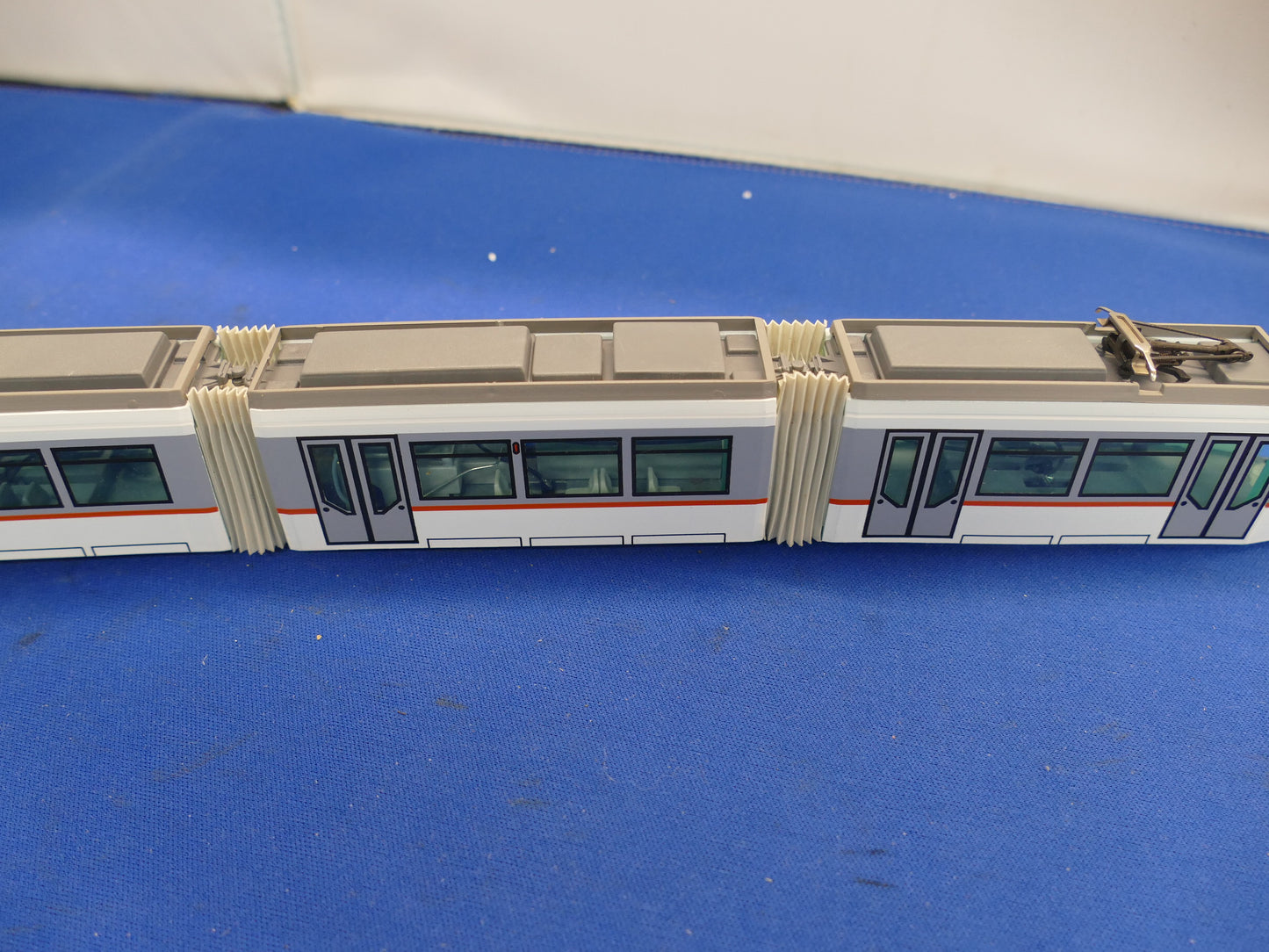 AEG OO/HO 3 Car Tram (used)