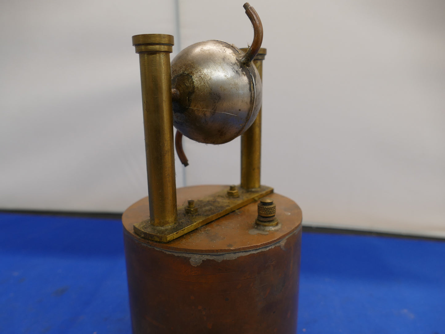 "Hero" Static Live Steam Model Engine (used)