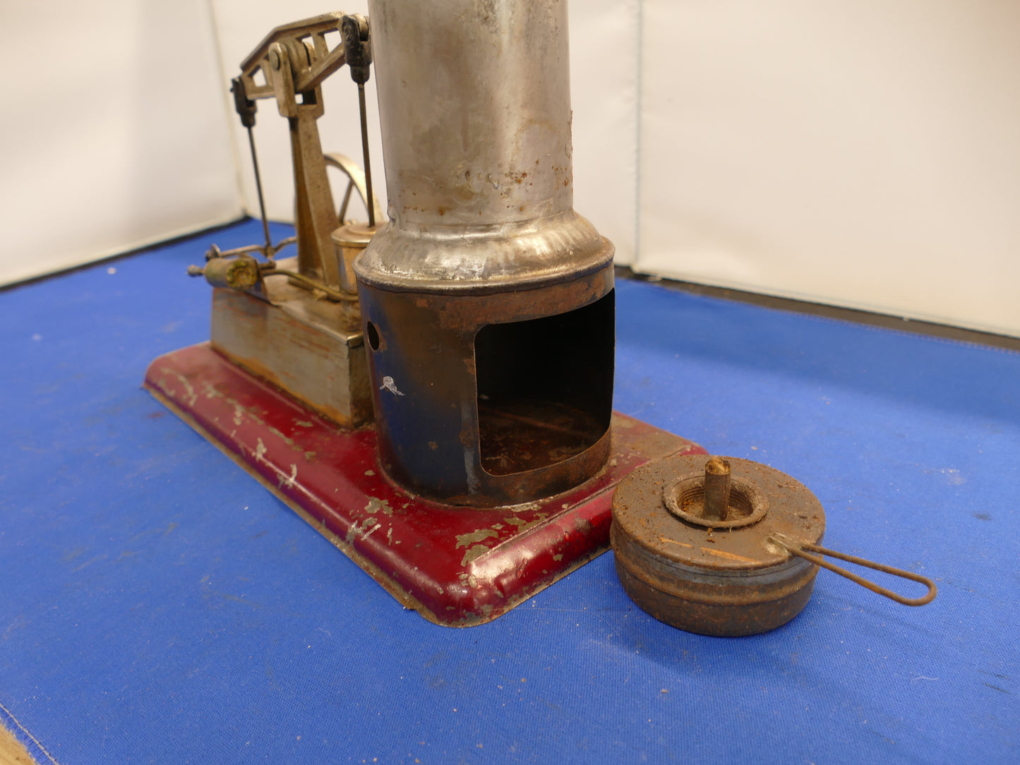 Weedon Static Live Steam Model Engine (used)