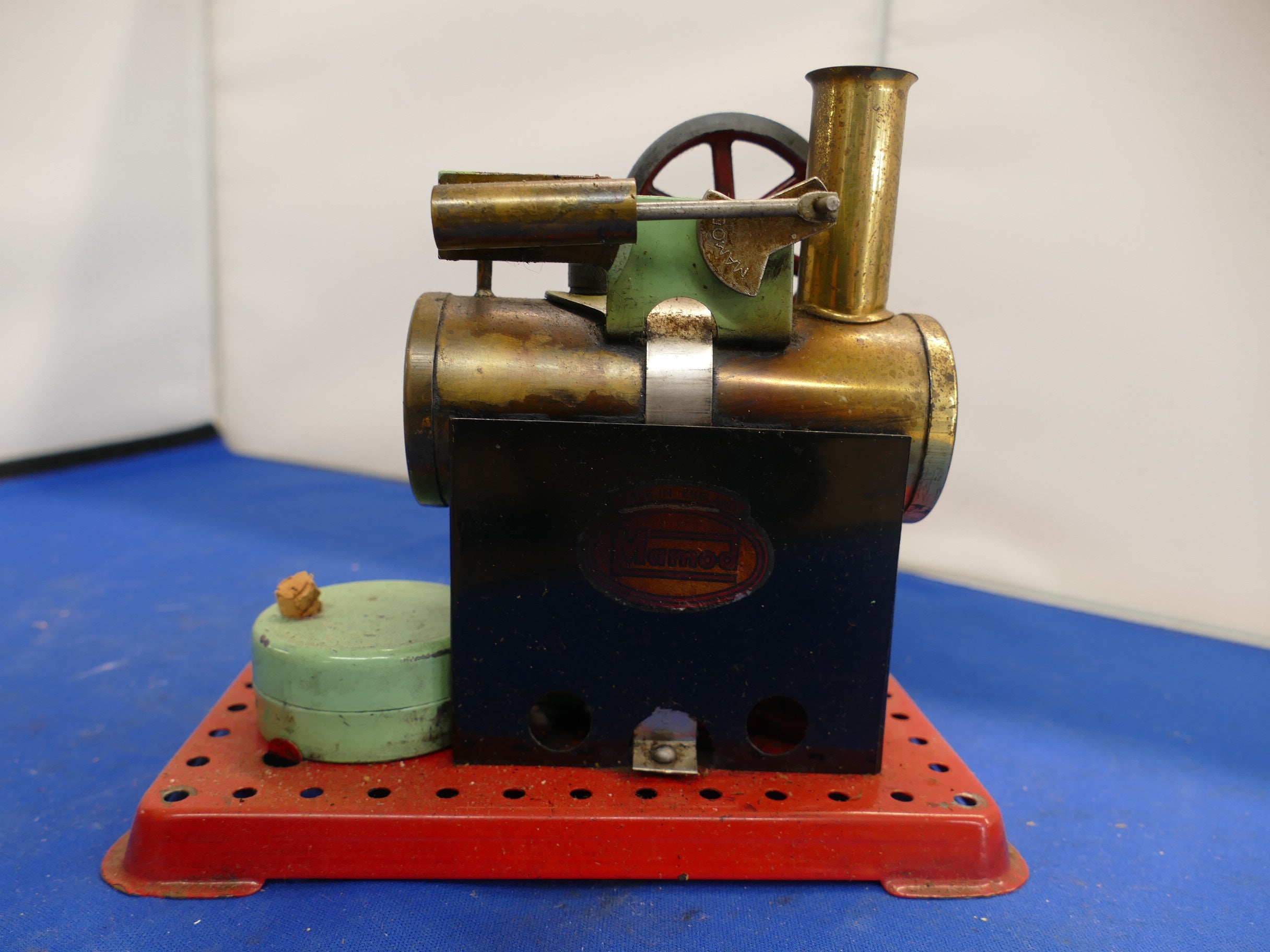 Mamod Static Steam Engine Minor 2 (used) – Tony Green Steam Models