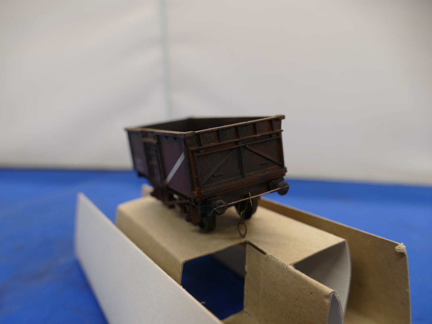 Mainline OO BR Mineral Wagon (used)