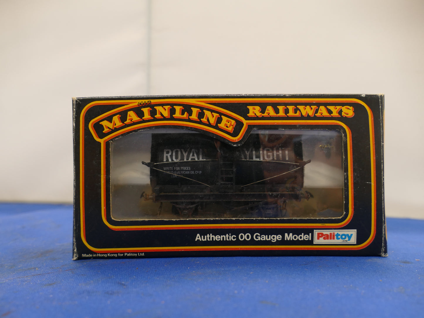 Mainline OO Tank Wagon (used)