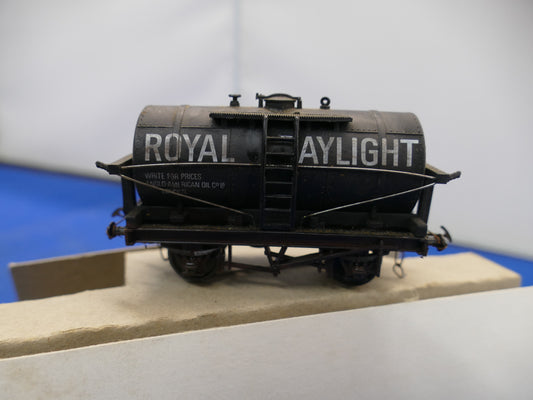 Mainline OO Tank Wagon (used)