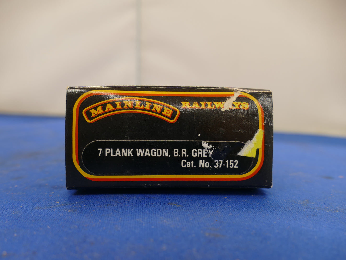 Mainline OO BR 7 Plank Wagon (used)