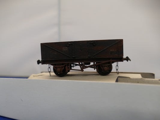 Mainline OO BR Plank Wagon (used)