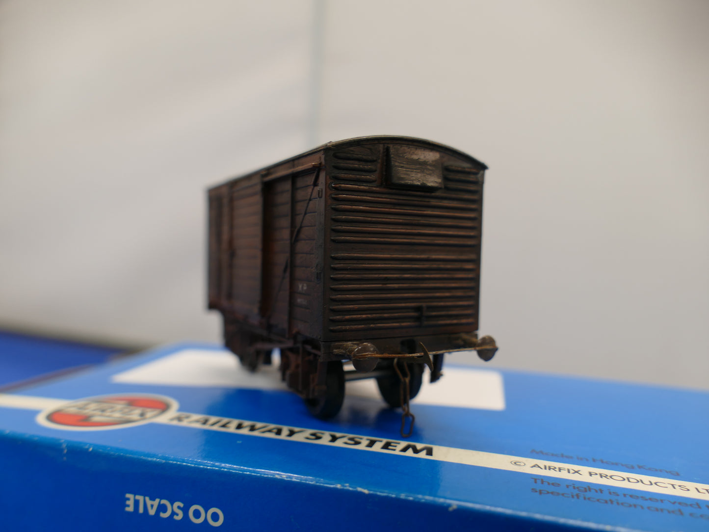 Airfix OO 12 Ton Box Wagon (used)