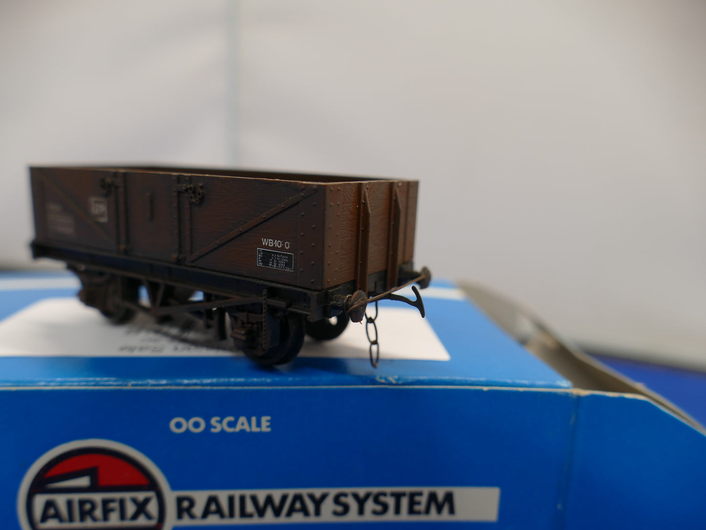 Airfix OO 5 Plank Wagon (used)