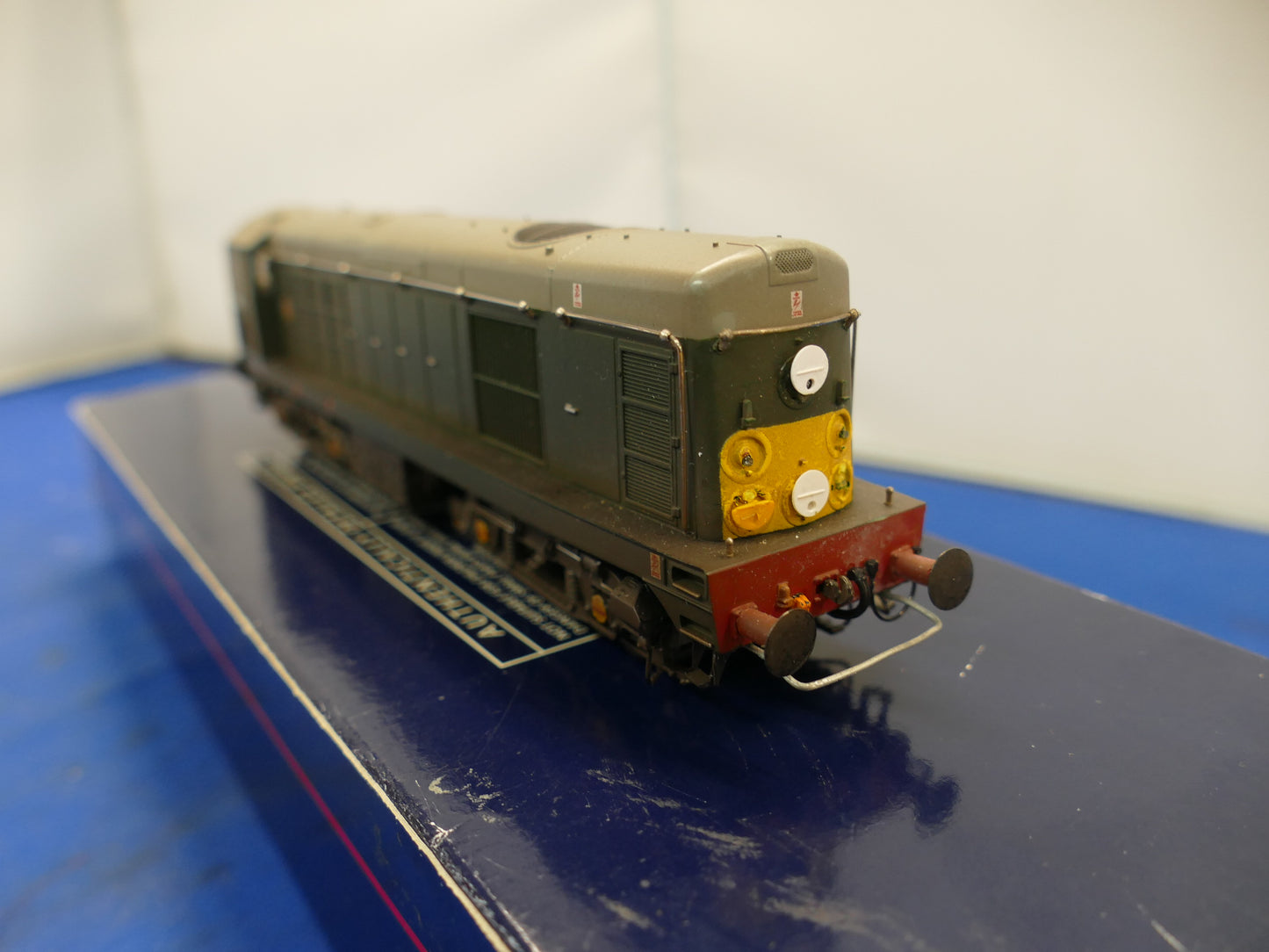 Bachmann OO/HO 32-040DS Class 20 Diesel (used)