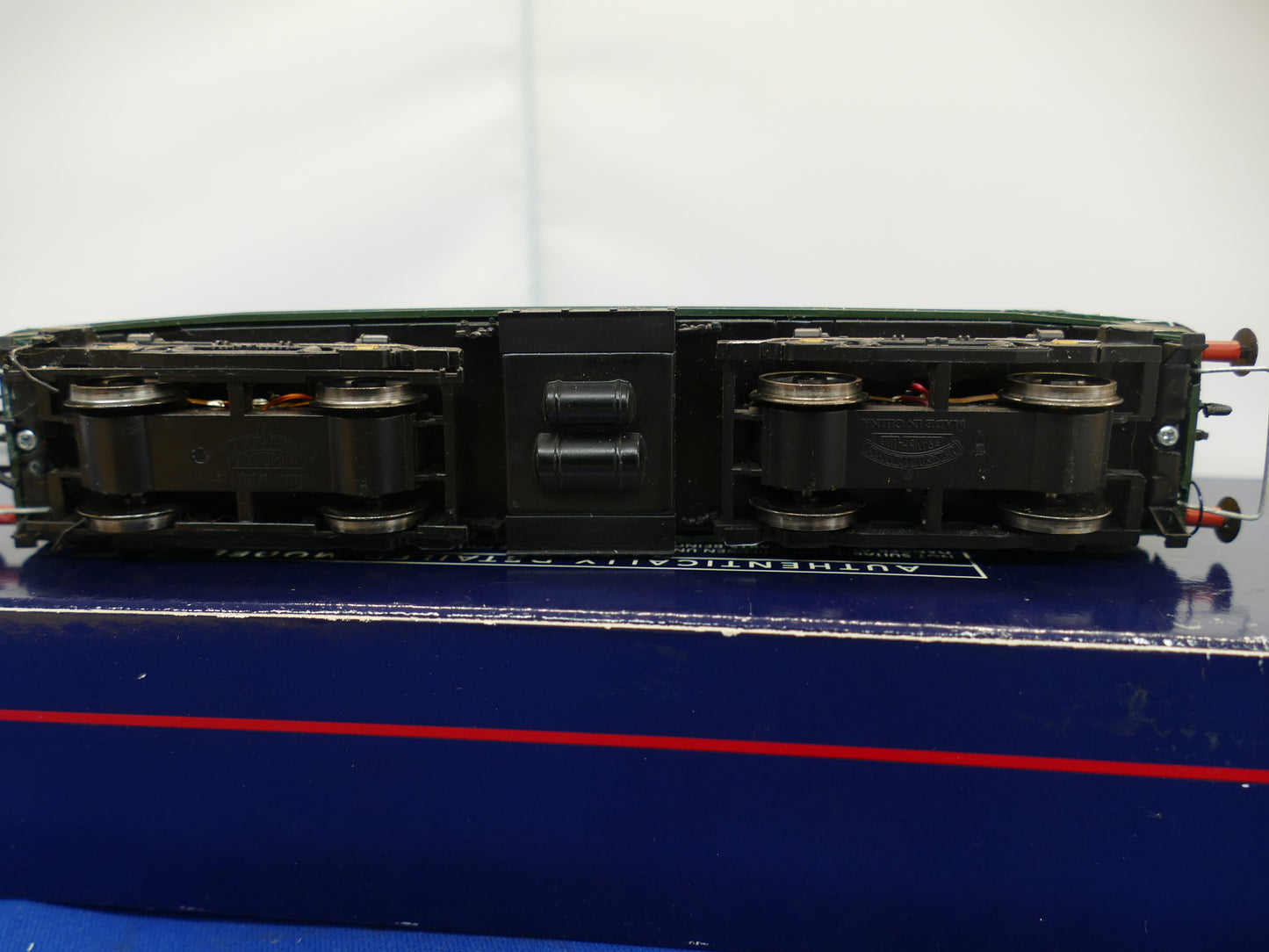 Bachmann OO/HO 32-040DS Class 20 Diesel (used)
