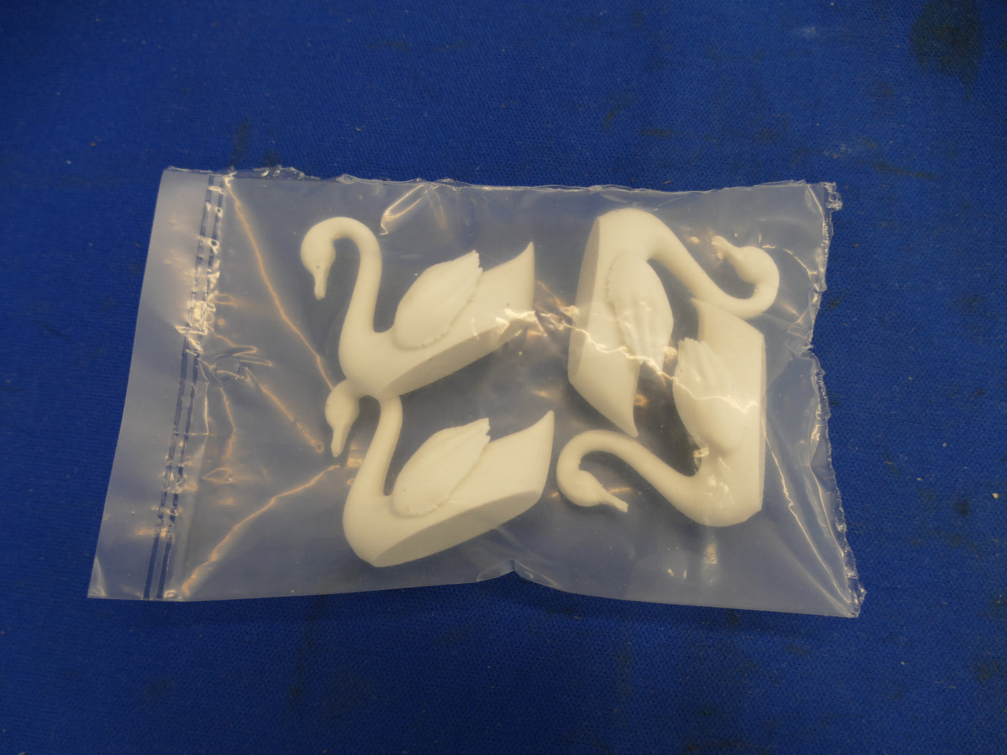 3D Collection - 4 White Swans