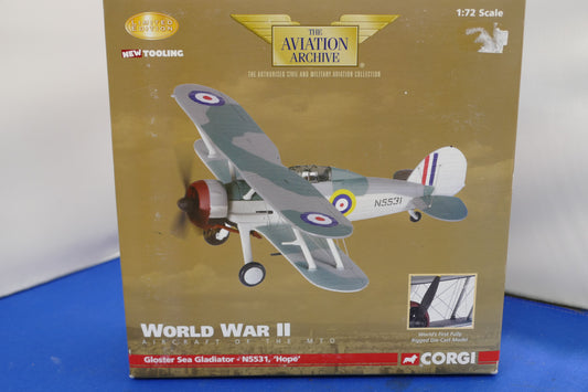 Corgi Gloster Sea Gladiator "Hope" (pre owned)
