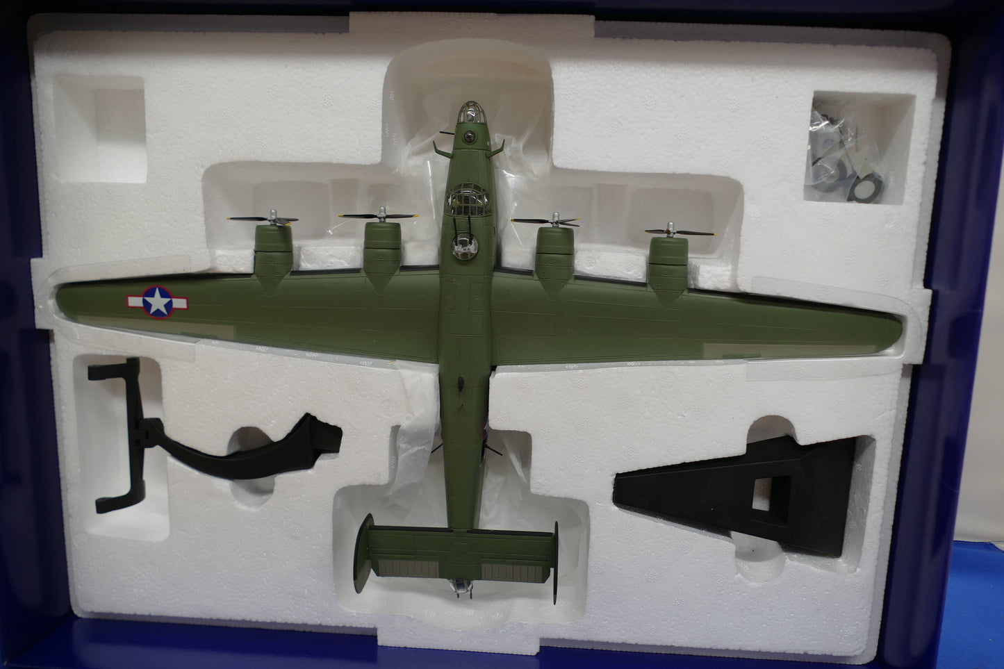 Corgi Consolidated Liberator (pre owned)