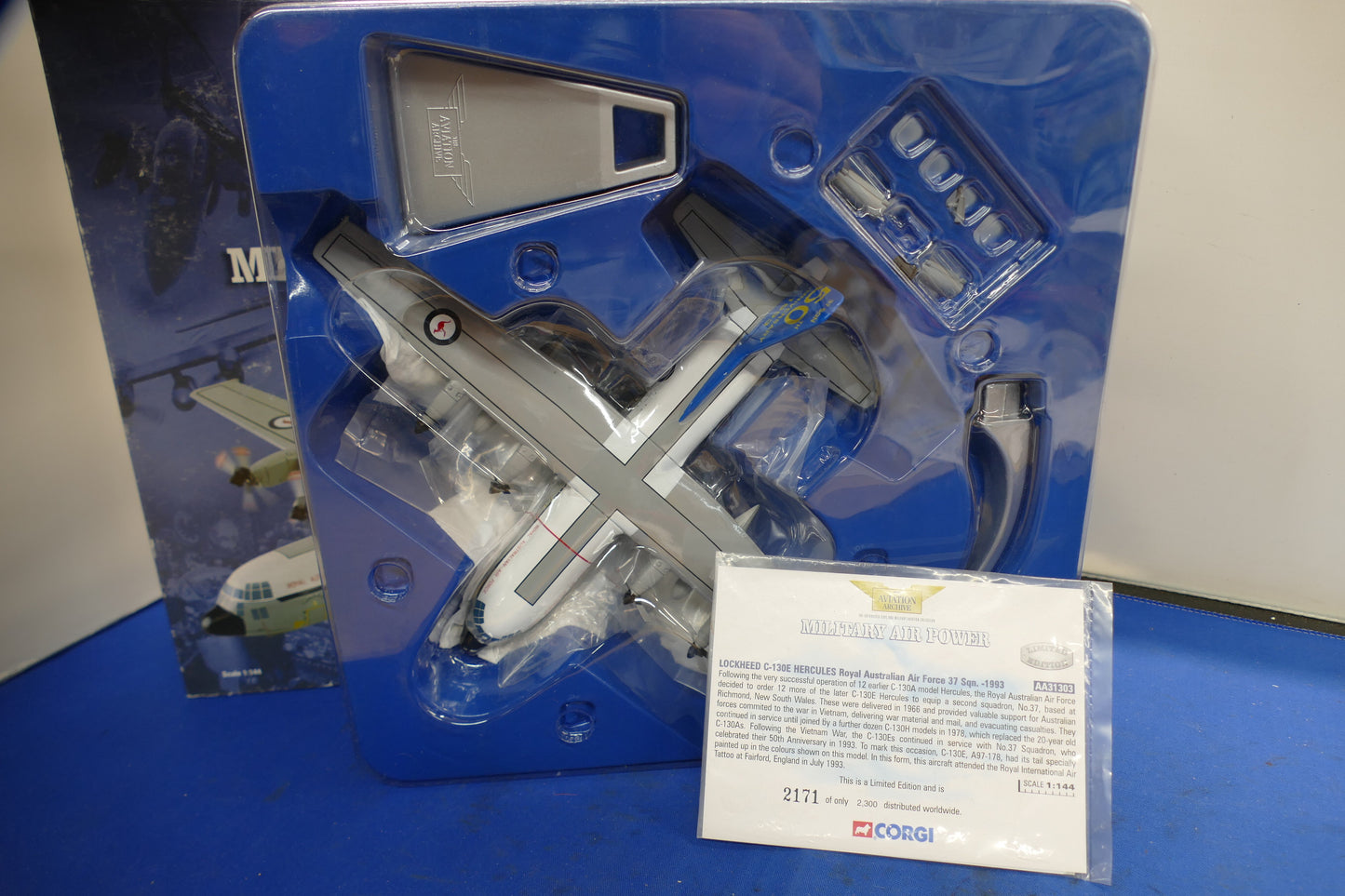 Corgi Lockheed C-130E Hercules RAAF (pre owned)