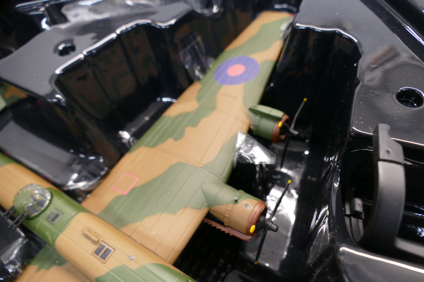 Corgi HP Halfax B.III 578 Sqdrn (pre owned)