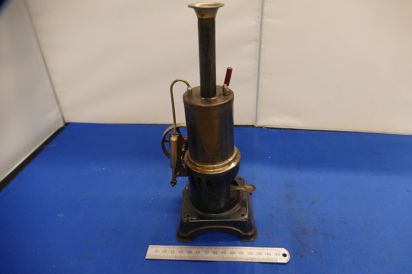 Doll Vertical Live Steam Engine