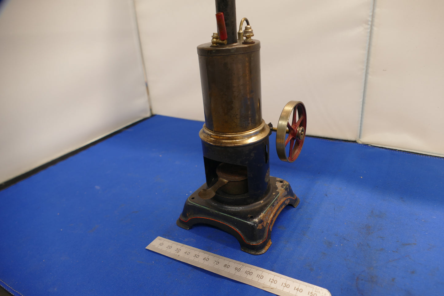 Doll Vertical Live Steam Engine