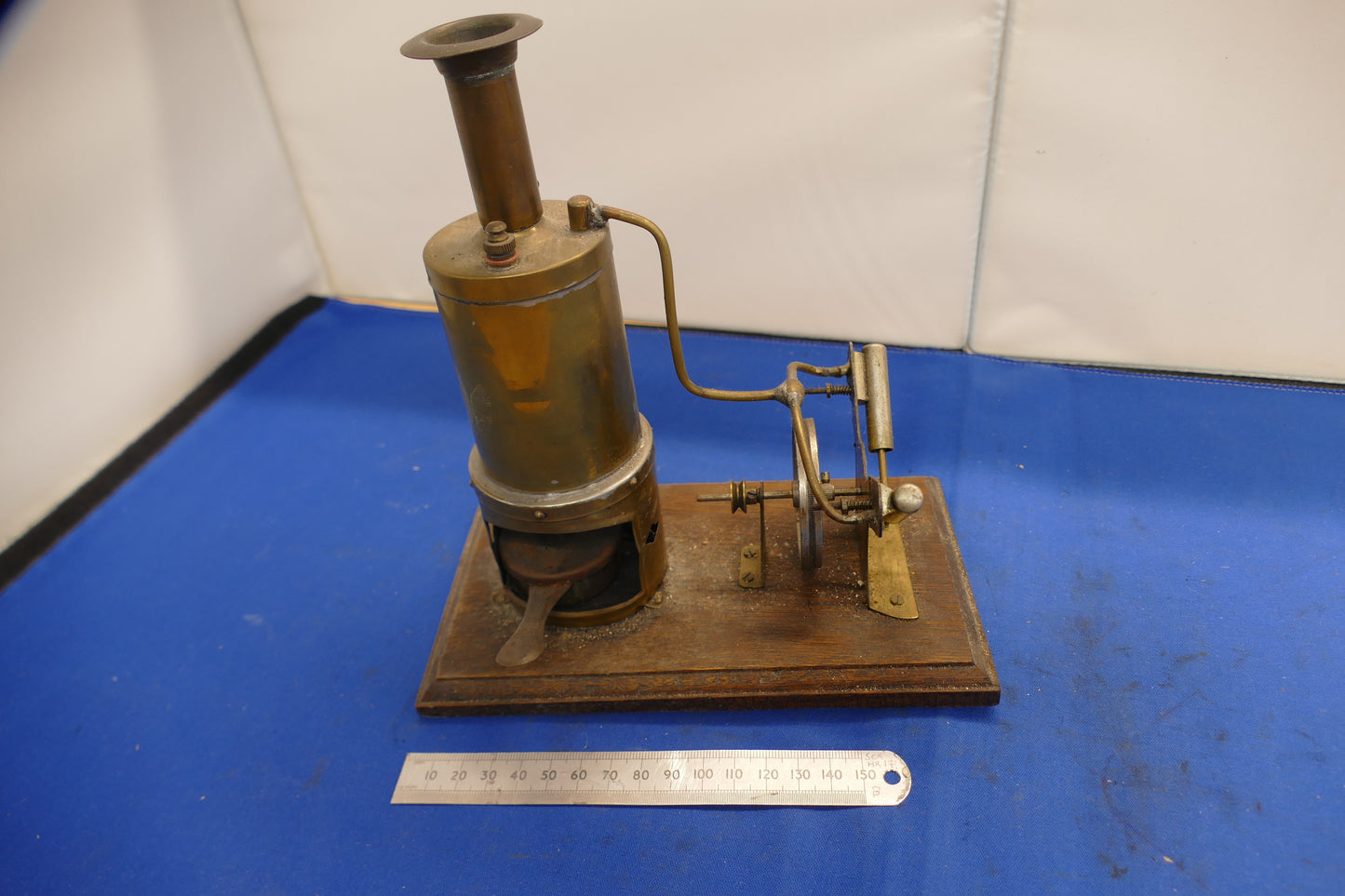 C.K. Vertical Live Steam Engine V Twin (used)