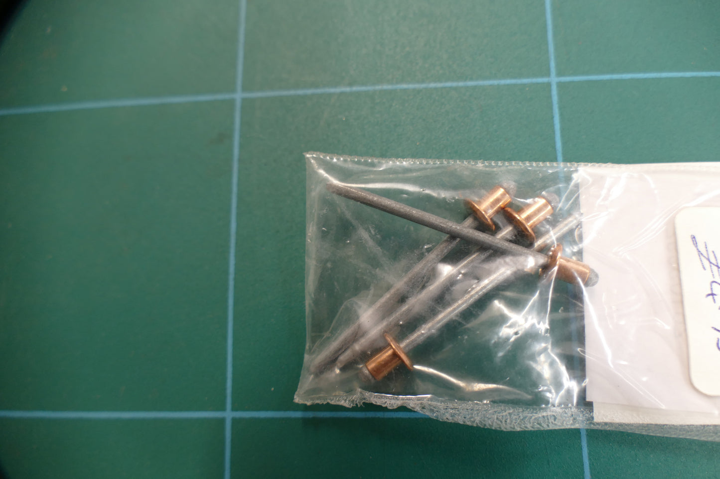 Mamod Copper rivets.