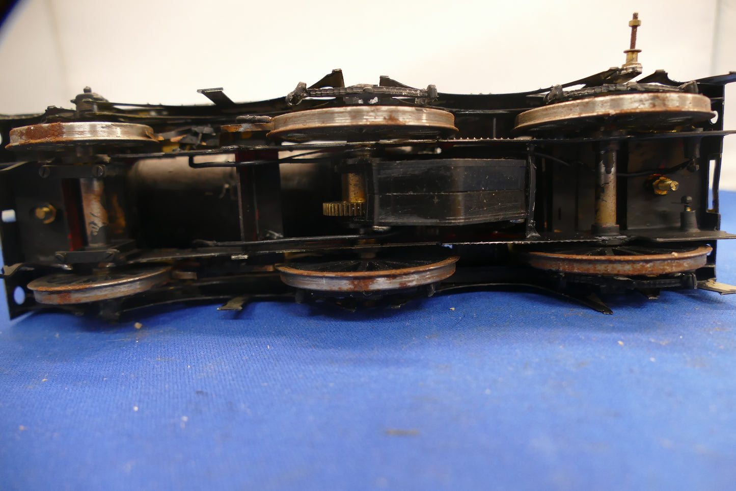 "O" Gauge Metal Loco 2-4-0 (used)