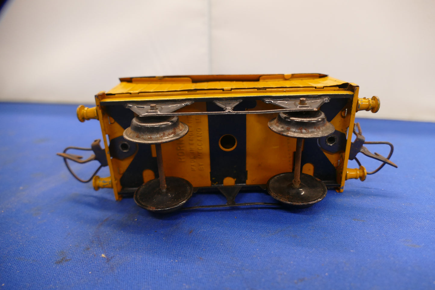 Hornby O Gauge Tinplate Wagon "Cement" (used)