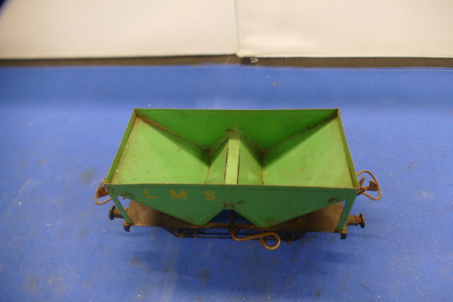 Hornby O Gauge Tinplate Hopper Wagon "LMS" (used)
