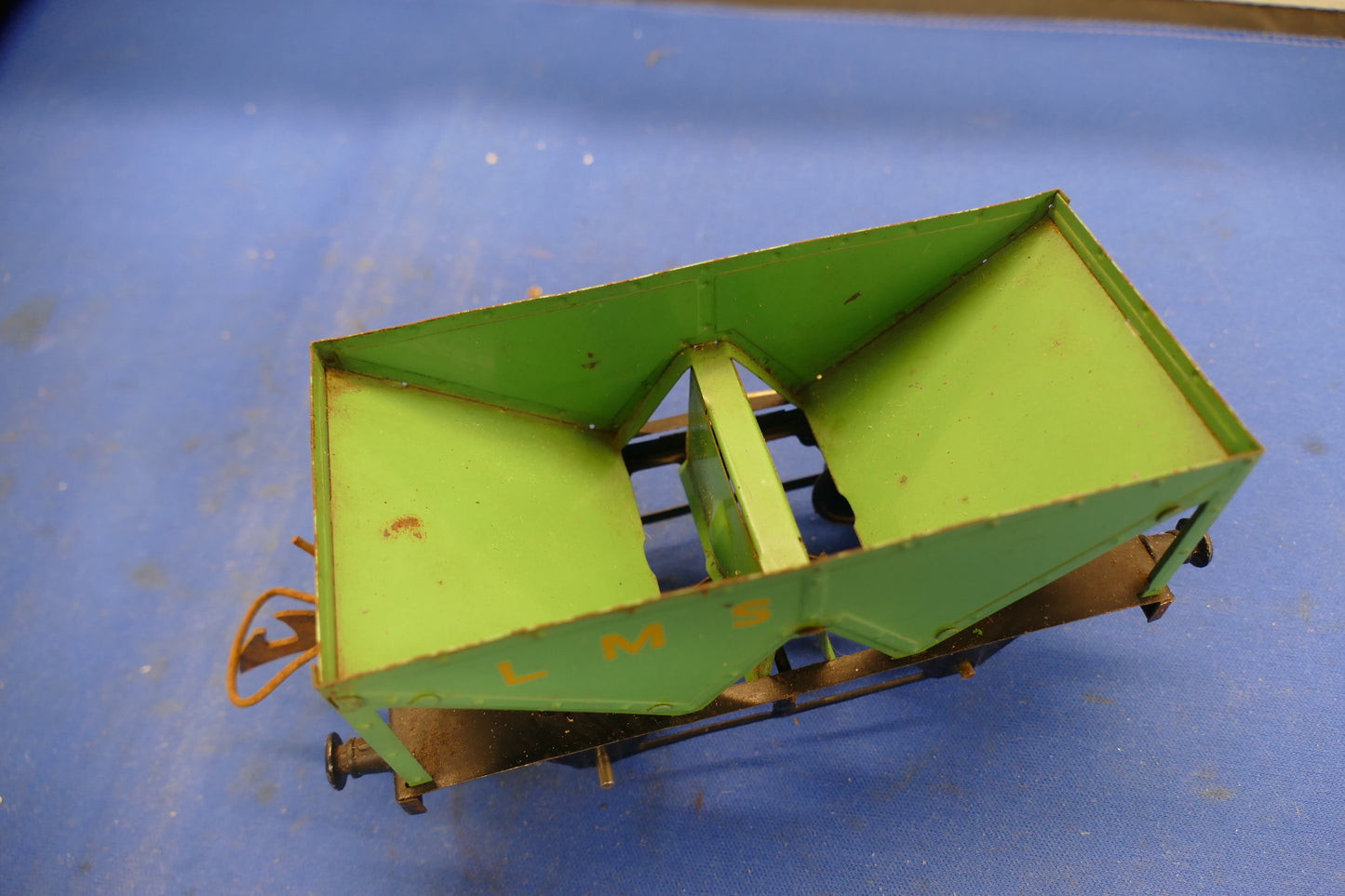 Hornby O Gauge Tinplate Hopper Wagon "LMS" (used)