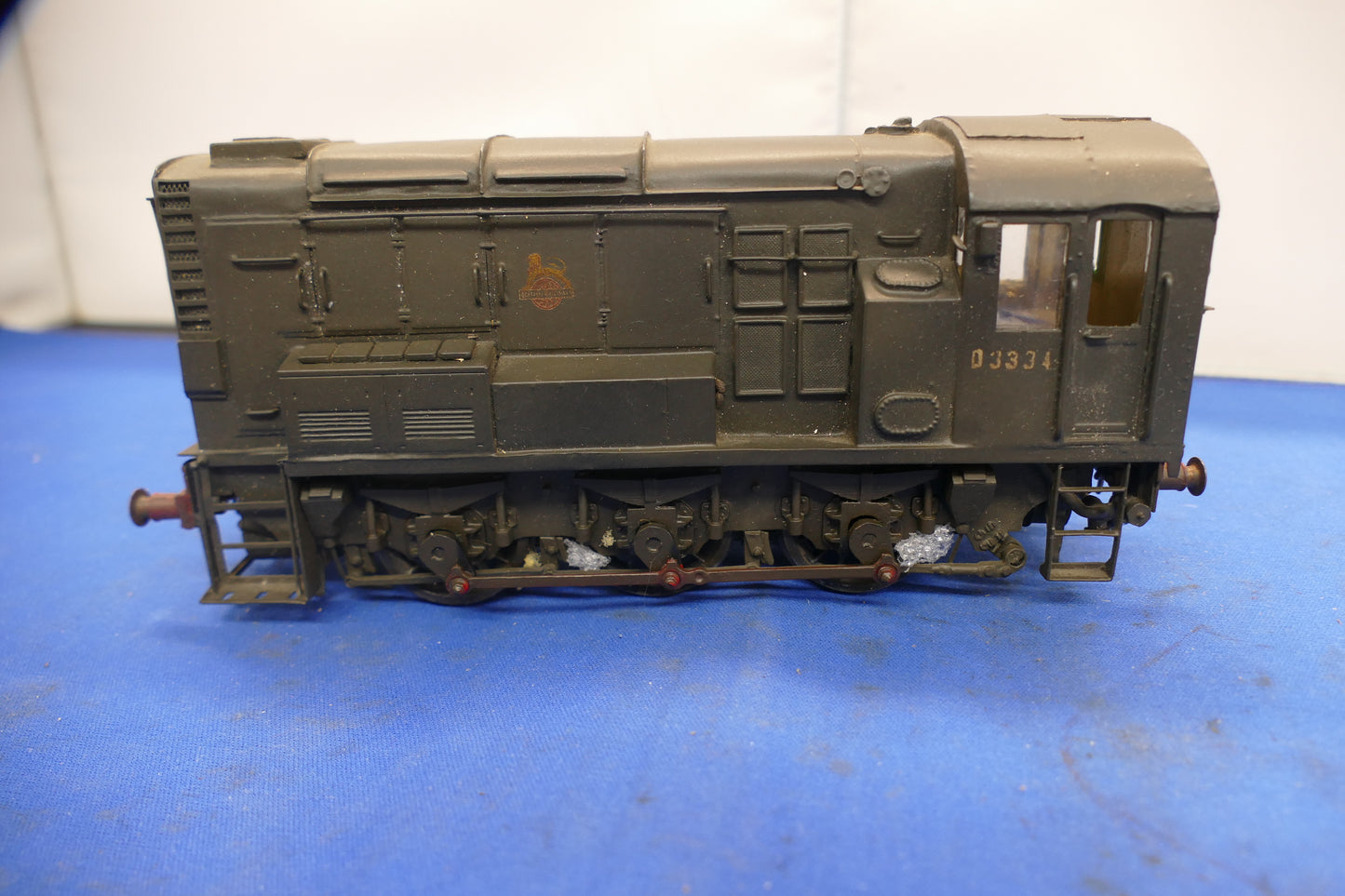 "O" Gauge  D3334 BR Shunter (used)
