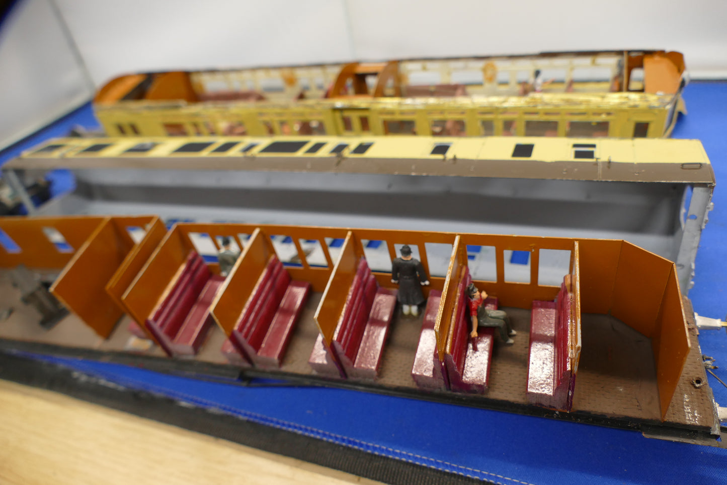 "O" Gauge  2x Coach Kits (used)