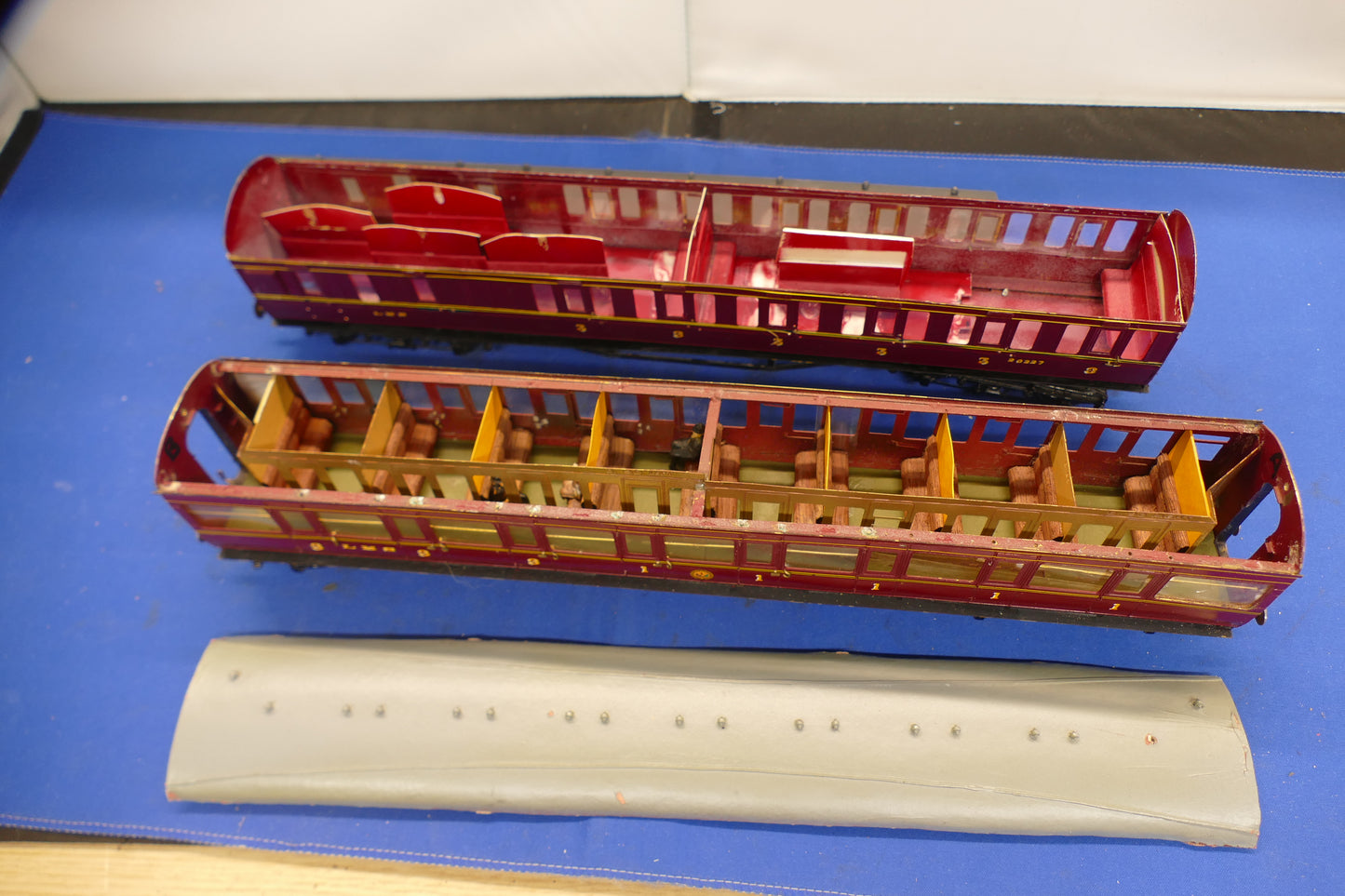 "O" Gauge  2x Coach Kits (used)