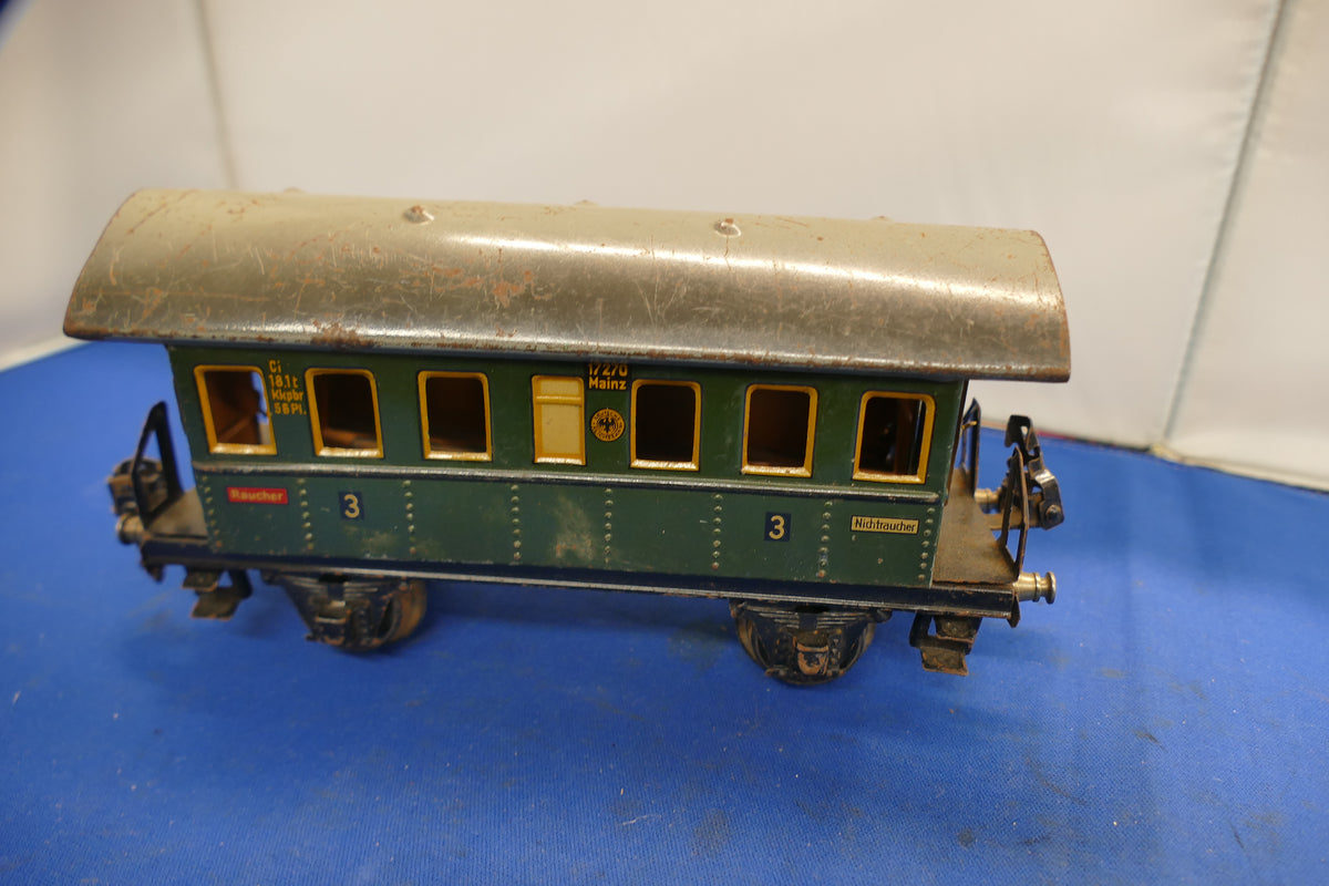 Marklin O Gauge Tinplate Coach