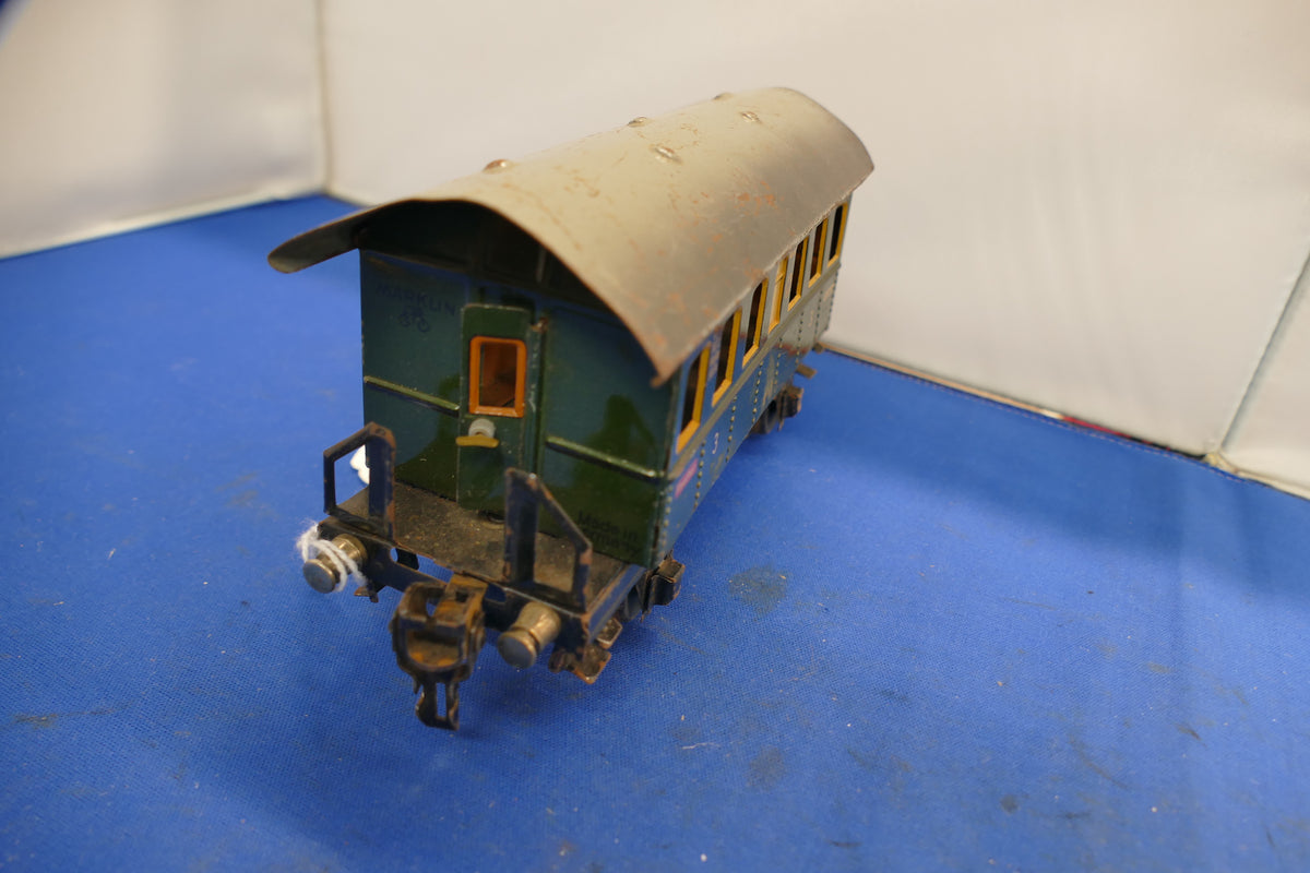 Marklin O Gauge Tinplate Coach