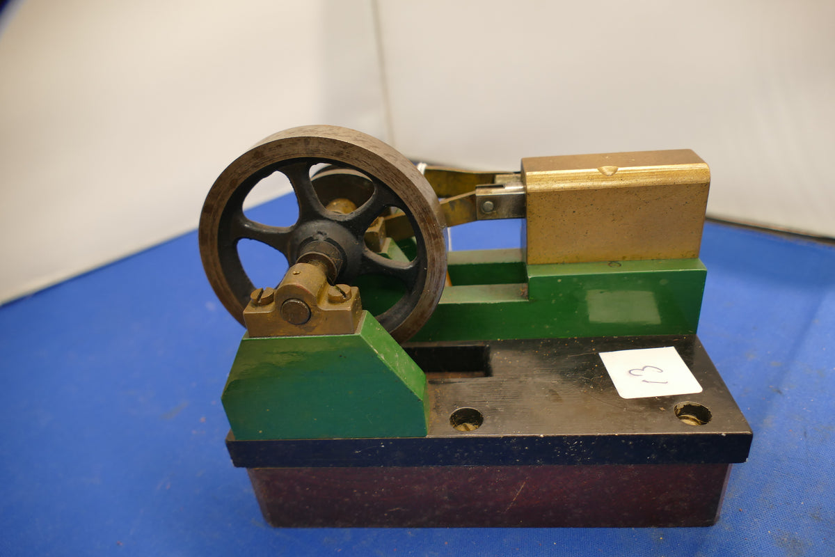 Horiz Steam Engine (used)