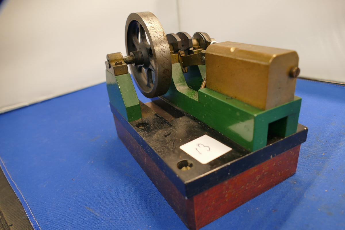 Horiz Steam Engine (used)