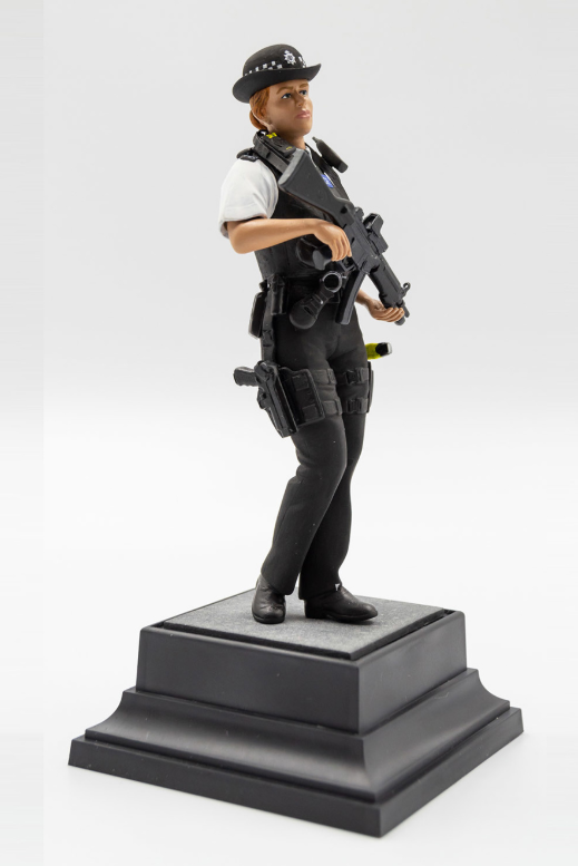British Police Female Officer 1:16 Figure