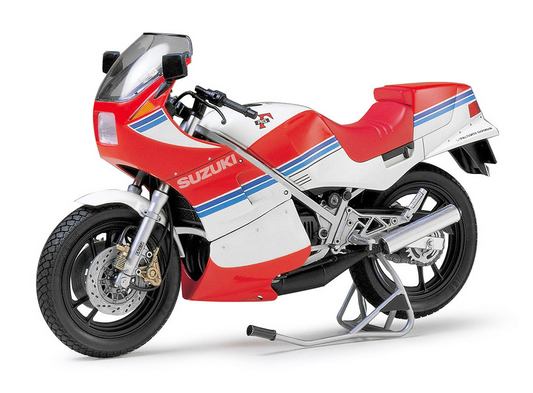 Tamiya - 1/12 Suzuki RG250 Gamma with Full Options Kit