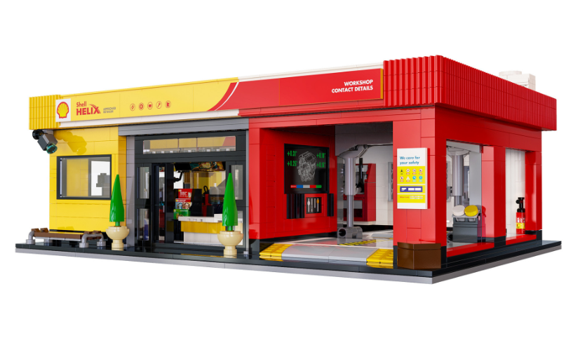 Shell Service Station with Car - 1697 pcs